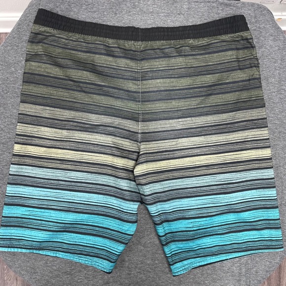Nike Striped Swim Beach Surf Pool Black BlueTrunks Tall Swimsuit Shorts XXL - Picture 14 of 14